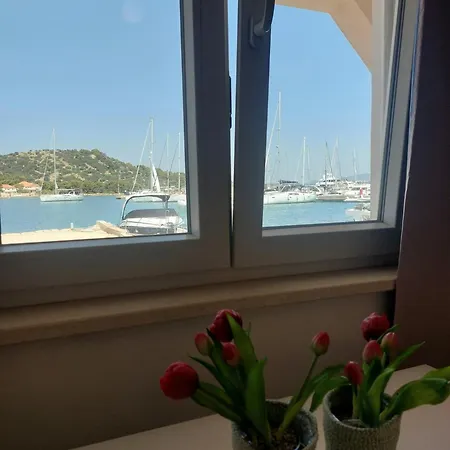 Charly Betina (Sibenik-Knin)