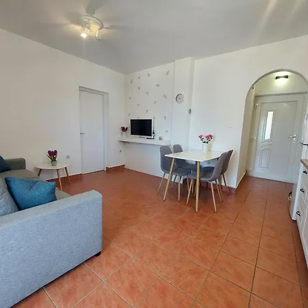 Charly Apartamento Betina (Sibenik-Knin)