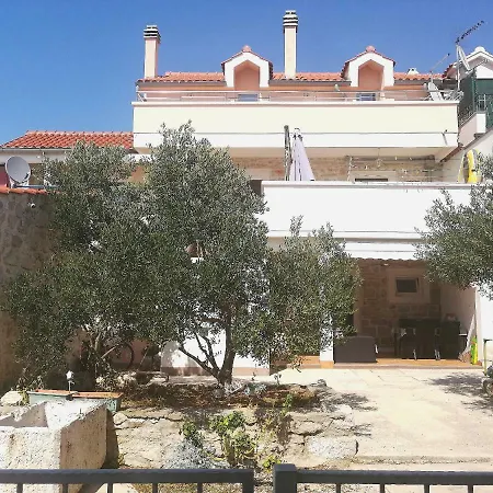 Charly Apartment Betina (Sibenik-Knin)