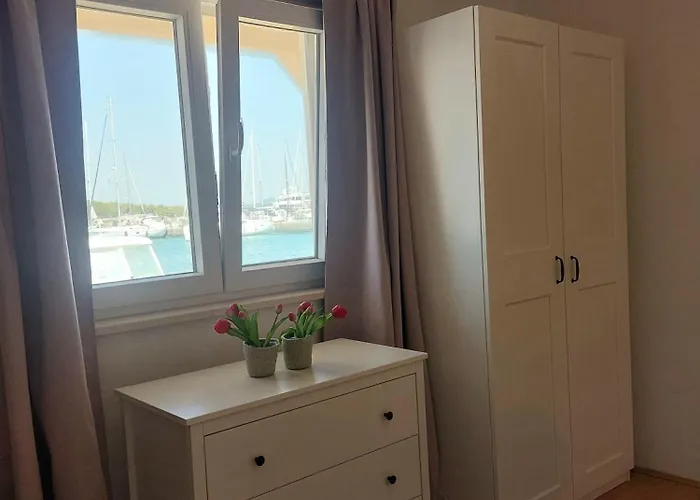 Charly Apartamento Betina (Sibenik-Knin)