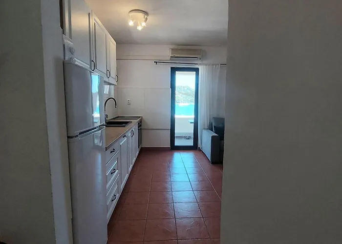 Charly * Betina (Sibenik-Knin)