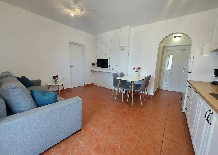 Charly Apartamento Betina (Sibenik-Knin)