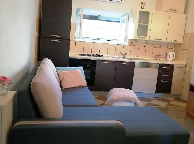 Charly Apartamento Betina (Sibenik-Knin)